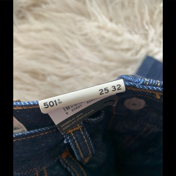 Sz 25: Levi’s 501 Dark Denim Women Jeans Size 25”x32” - Picture 7 of 9